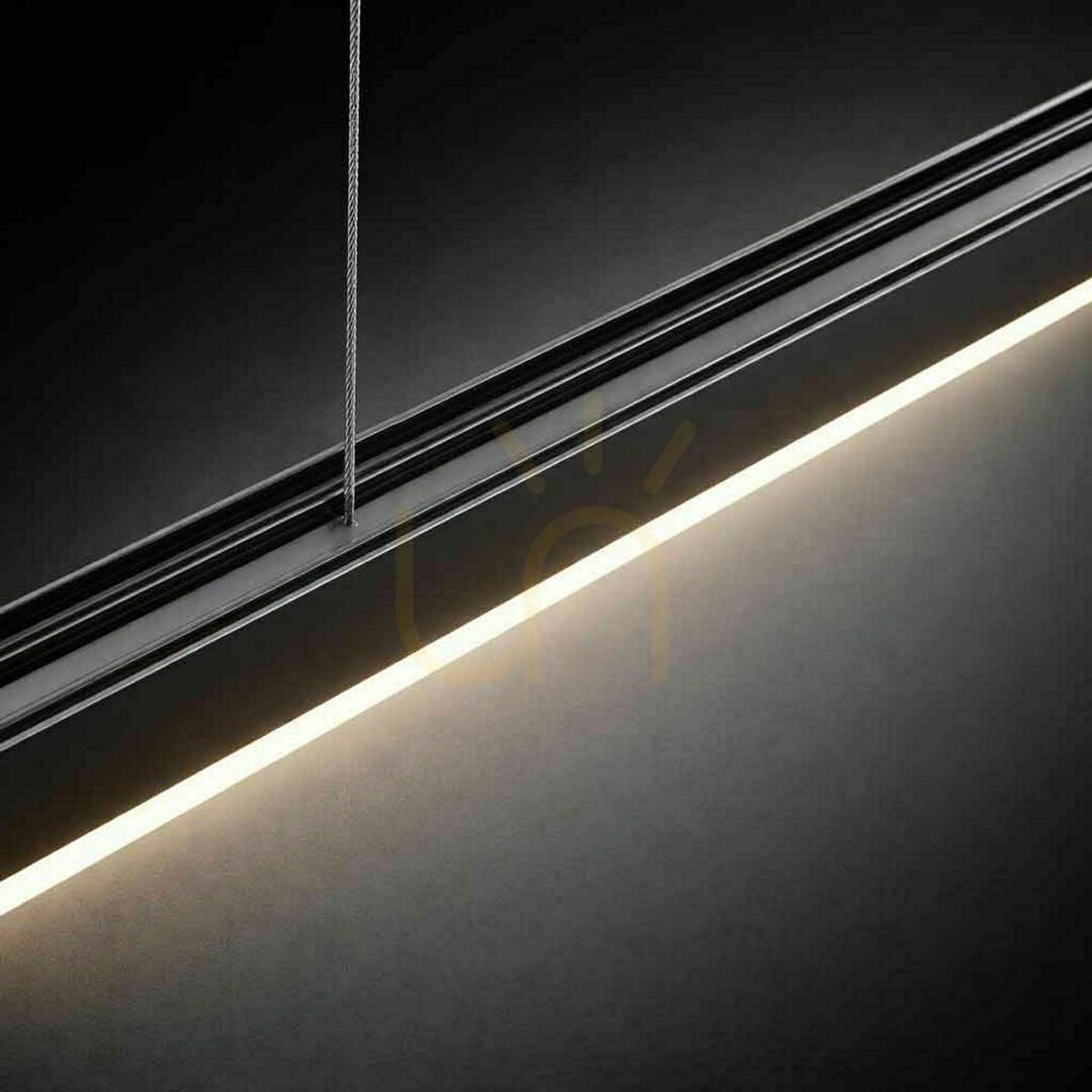 Afişa Lampă suspendată LED liniară s.luce Oris argintie 2700K dimmabilă 160W Lampă suspendată LED liniară s.luce Oris argintie 2700K dimmabilă 160W