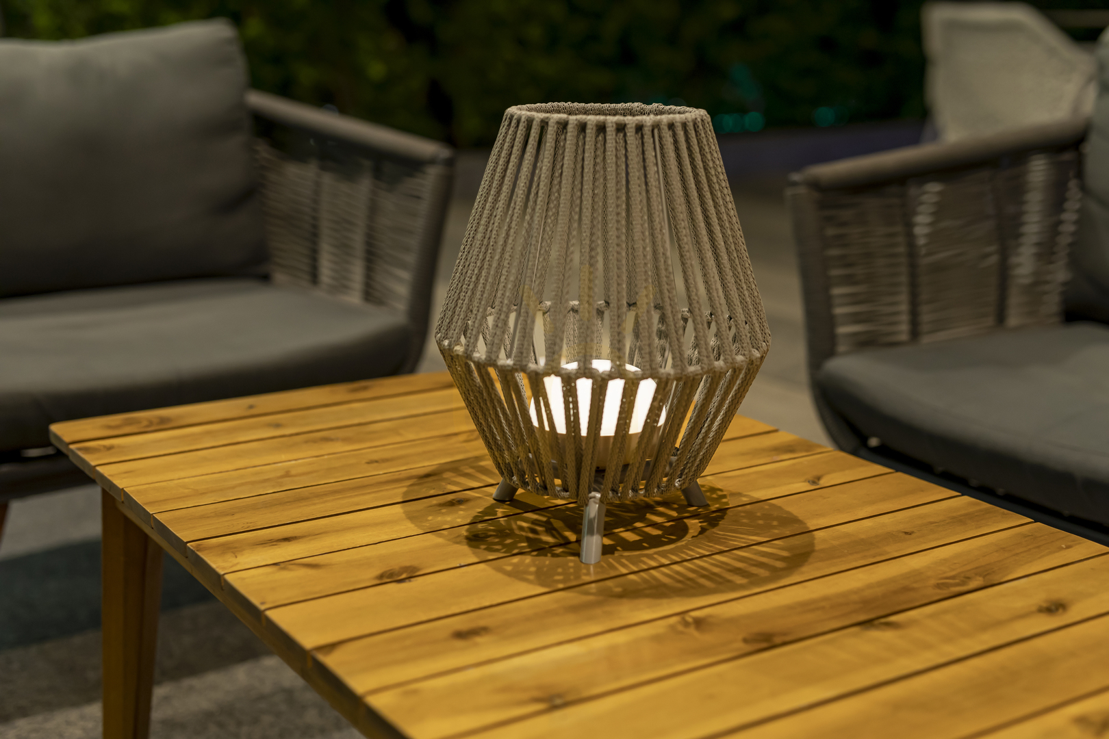 Verifica CONTA 30 3115 Lumină de grădină gri cu 1 LED CONTA 30 3115 Lumină de grădină gri cu 1 LED