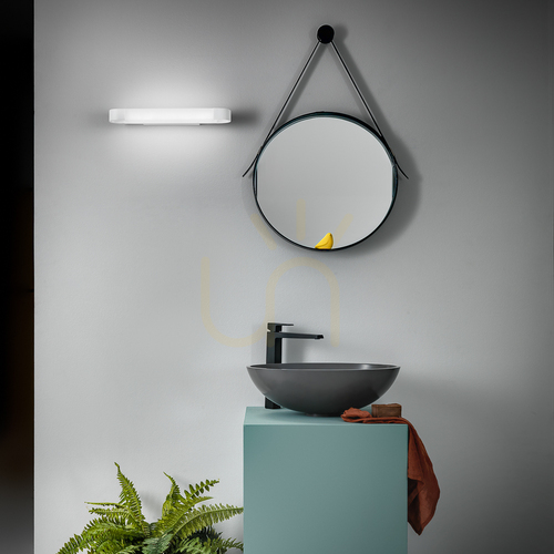 Verifica Aplică de perete GAP470N cu fundal alb de la Gea Luce, IP44