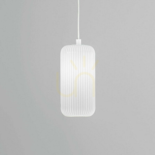 Verifica Lampa suspendată RAIKA V/P FRAVW1 albă, model Gea Luce