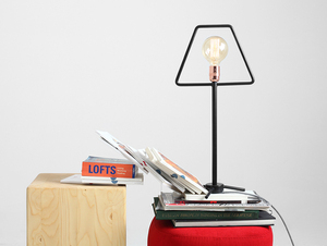 Lampa de masă FIRKANT TABLE small 1