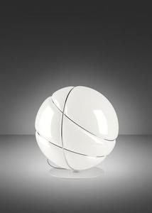 Lampă de masă Fabbian Armilla F50 13W - alb și argintiu - F50 B03 01 0 Lampă de masă Fabbian Armilla F50 13W - alb și argintiu - F50 B03 01 small 0