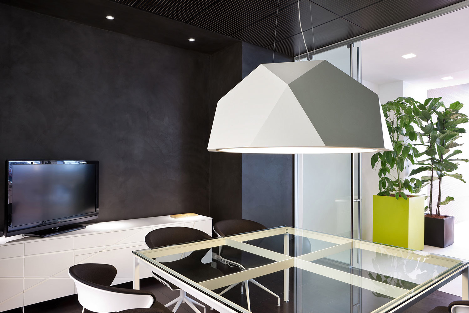 Spectacol Lampa suspendată Fabbian Crio D81 18W 115cm - Lemn închis - D81 A03 48 Lampa suspendată Fabbian Crio D81 18W 115cm - Lemn închis - D81 A03 48