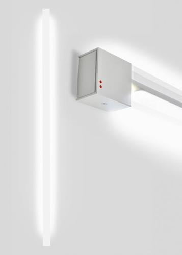 Verifica Lampă de perete Fabbian Pivot F39 70W 3000K - Alb - F39 G05 01