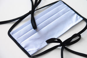 Azure - mască de față reutilizabilă, bumbac, albastru, curele negre, 1 articol small 2